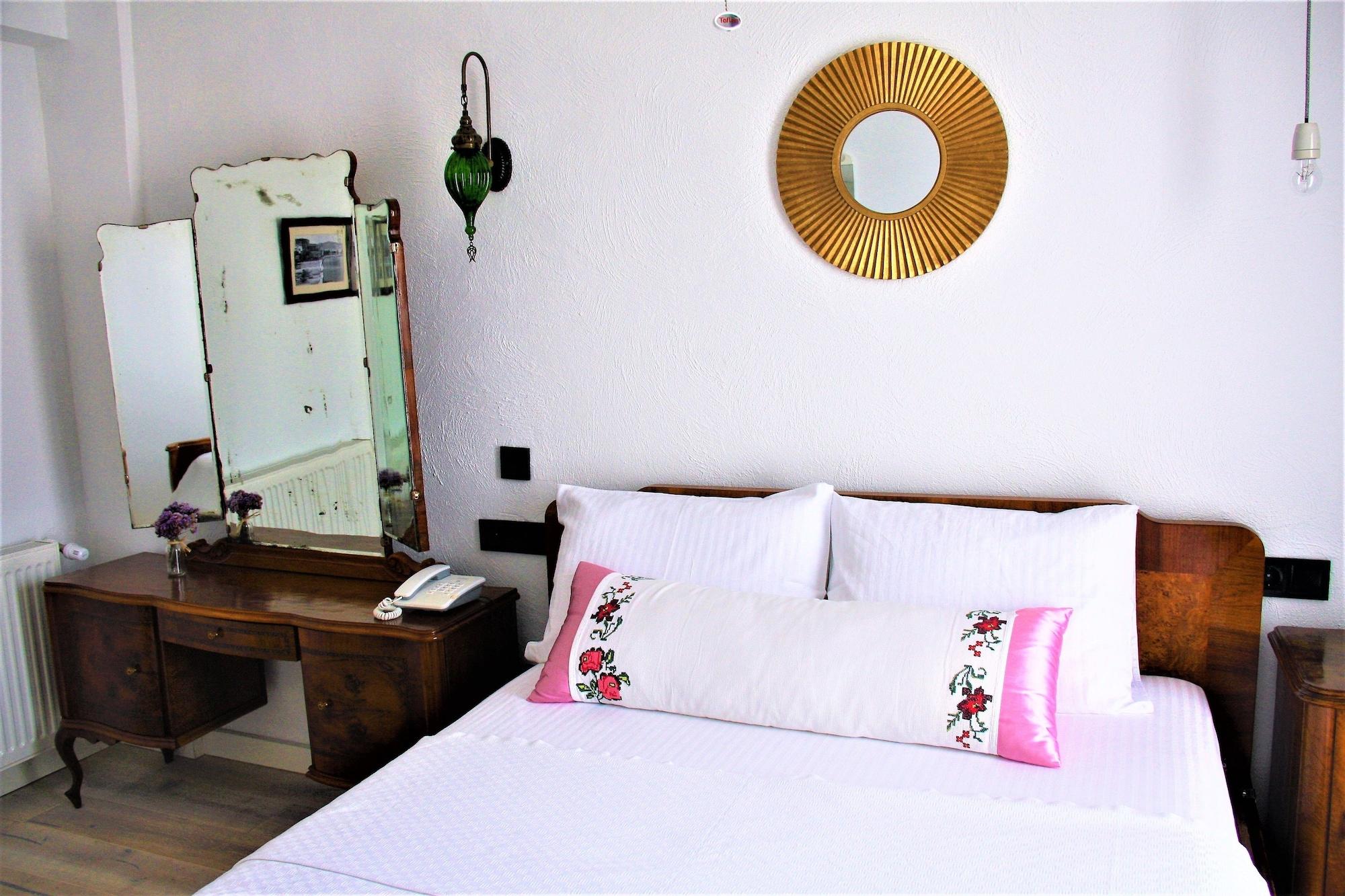 Amphora Hotel Foça Exterior foto