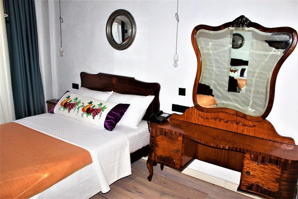 Amphora Hotel Foça Exterior foto